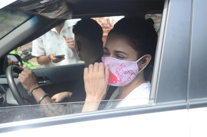 Prince was also clicked with his wife Yuvika Chaudhary inside the car.