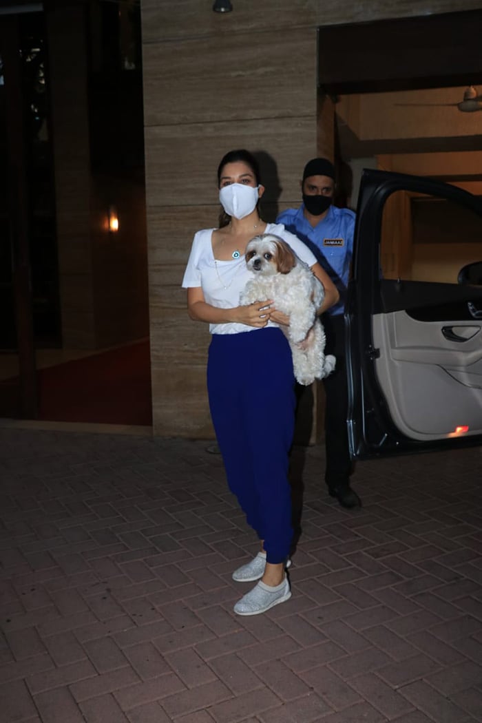 Sophie Chaudry looked pretty as she was snapped with her pooch in Bandra.