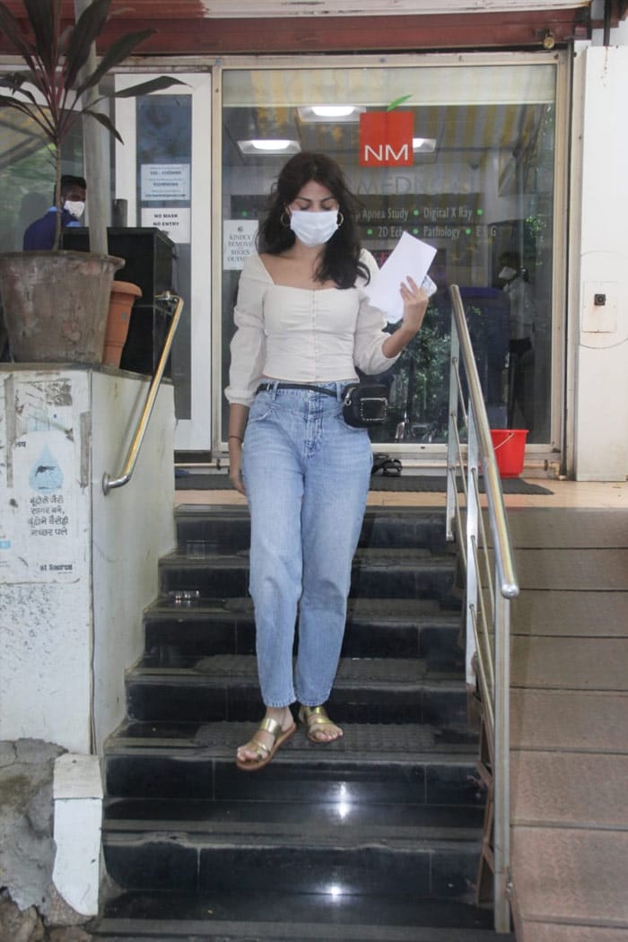 Rhea Chakraborty looked pretty as she was photographed in Santa Cruz.