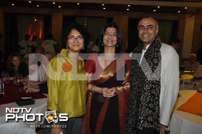 Producer-director Kiran Rao, aka Mrs. Aamir Khan, poses with actors Sarika and Rajit Kapoor.