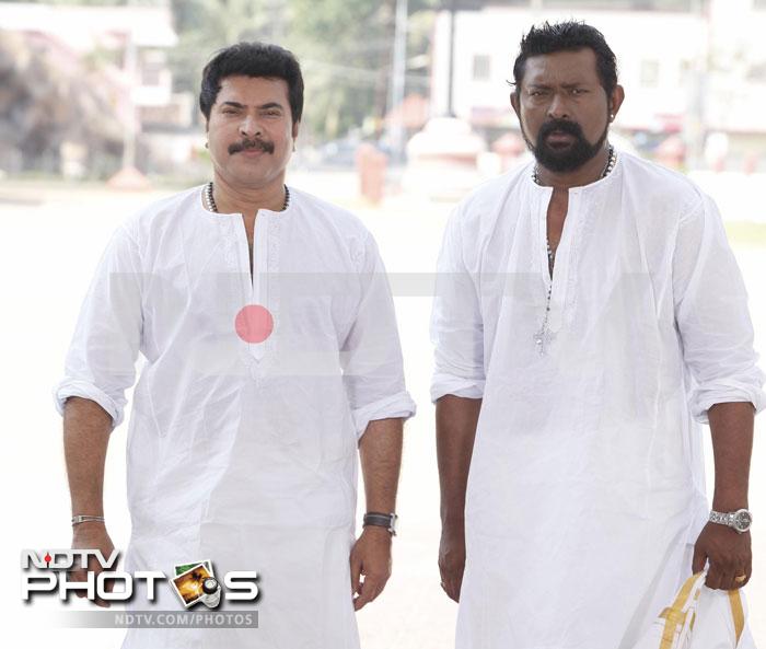 New Stills: Mammootty-Lal in <i>Cobra</i>