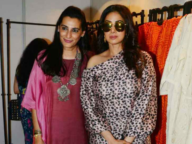 Sridevi Cheers For Suniel Shetty's Wife Mana