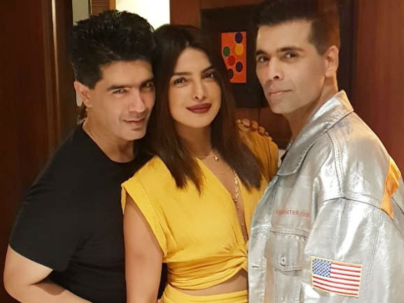 प्रियंका चोपड़ा, जाहन्‍वी, सारा की पार्टी नाइट की ये हैं खास तस्‍वीरें...