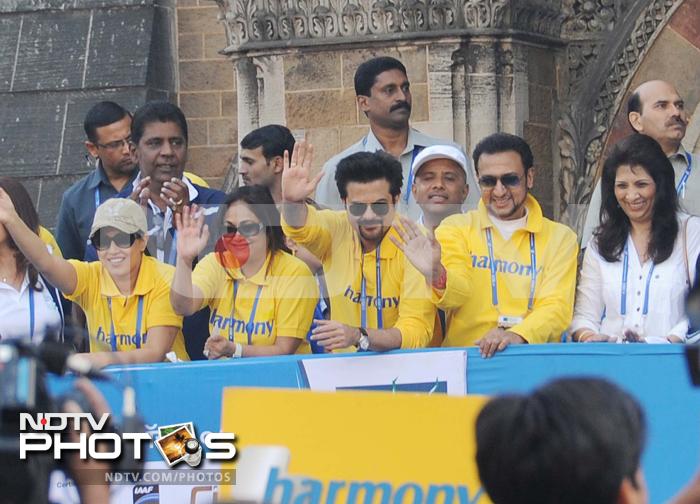 Bollywood runs for fitness, charity
