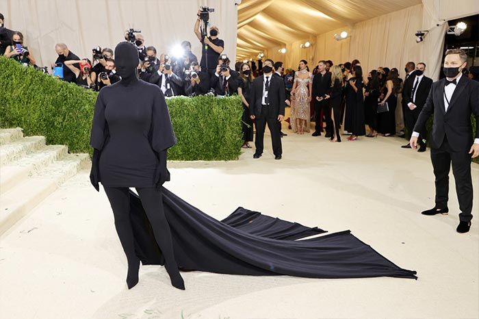 Kim Kardashian pulled off the incognito look on the red carpet - her outfit was head-to-toe Balenciaga.