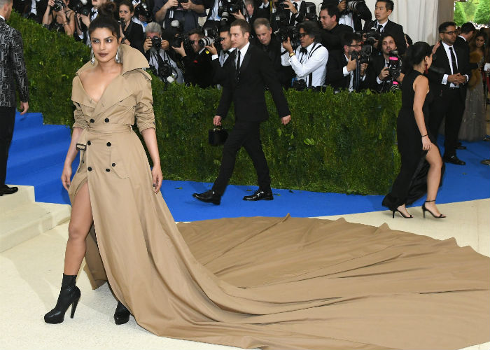 Priyanka Sets Off Fashion Alarm At Met Gala