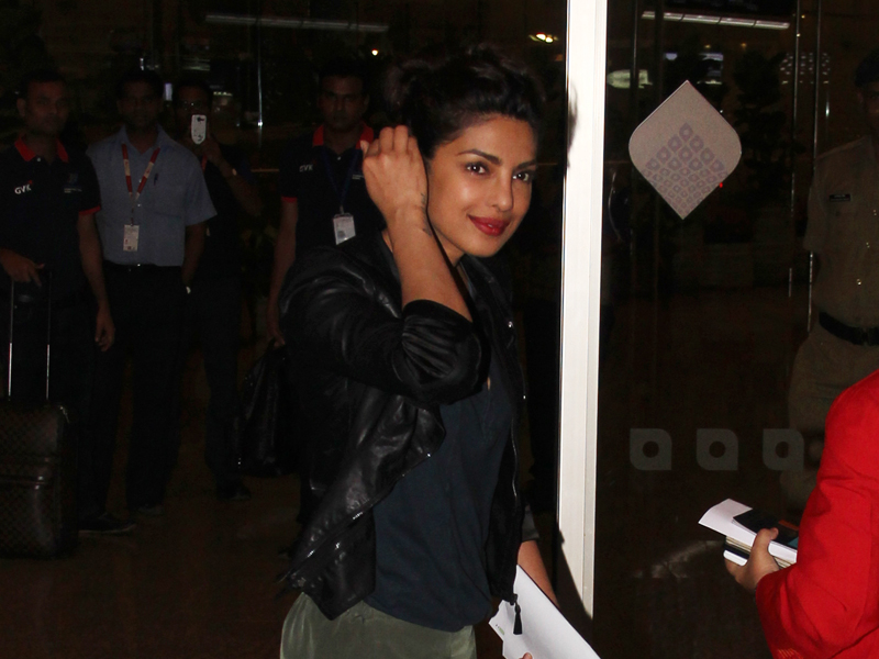 Priyanka's Never Ending Affair With the Airport