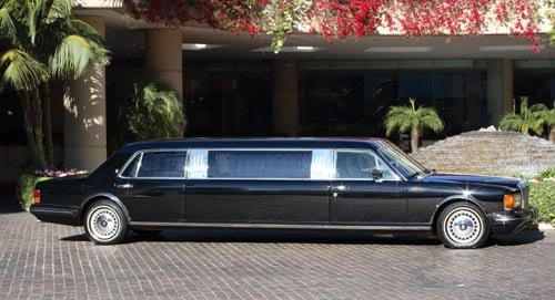 A 1999 Rolls-Royce Silver Seraph Limousine in the driveway of Michael Jackson's Neverland Ranch in Santa Maria, California.