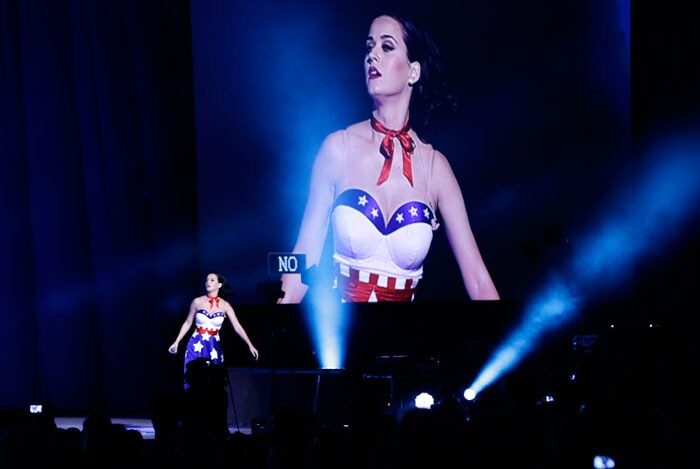 Teenage Dream: Obama girls rock with Katy Perry