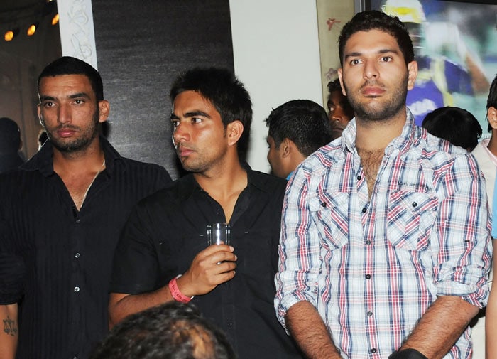 Vipul Sharma (L) and Yuvraj Singh (R) attend the IPL Nights after party following the 2010 DLF Indian Premier League T20 group stage match between Royal Challengers Bangalore and Kings XI Punjab at the ITC Gardenia in Bangalore.  (Photo: IPL2010/Getty Images)