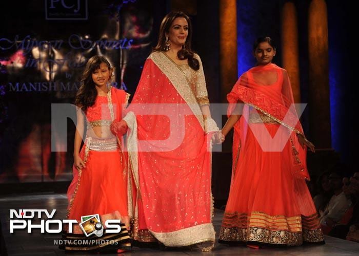 Ramp stars: Nita Ambani, Priyanka, Sonakshi