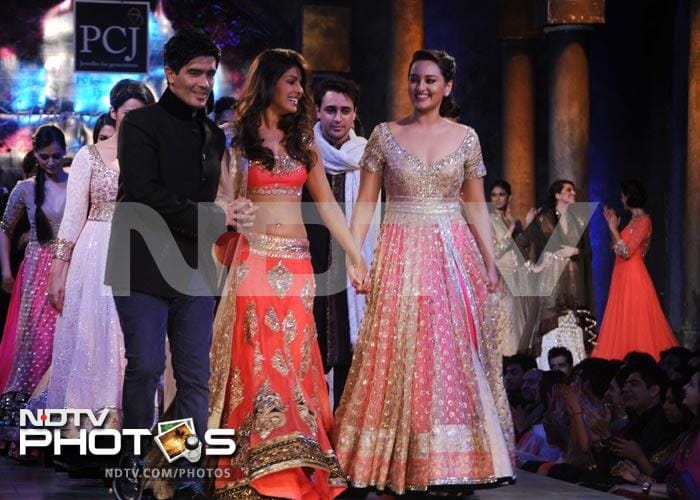 Ramp stars: Nita Ambani, Priyanka, Sonakshi