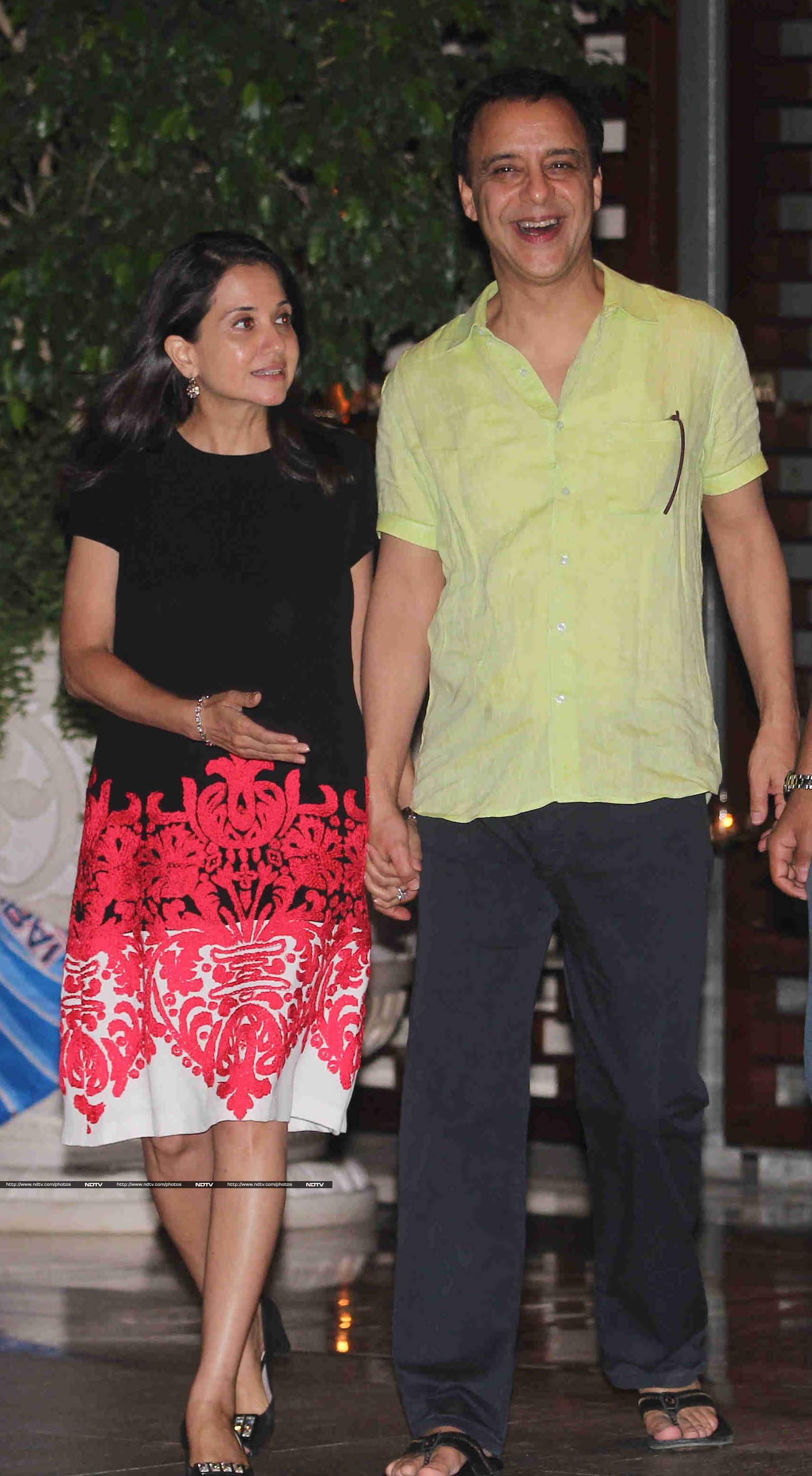 Filmmaker Vidhu Vinod Chopra and his wife Anupama seemed to be in high spirits.