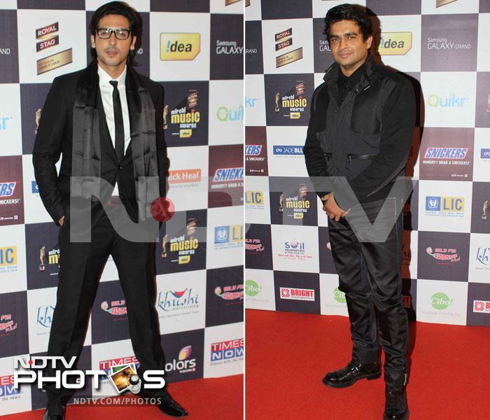 Stars hit a high note at Mirchi Awards