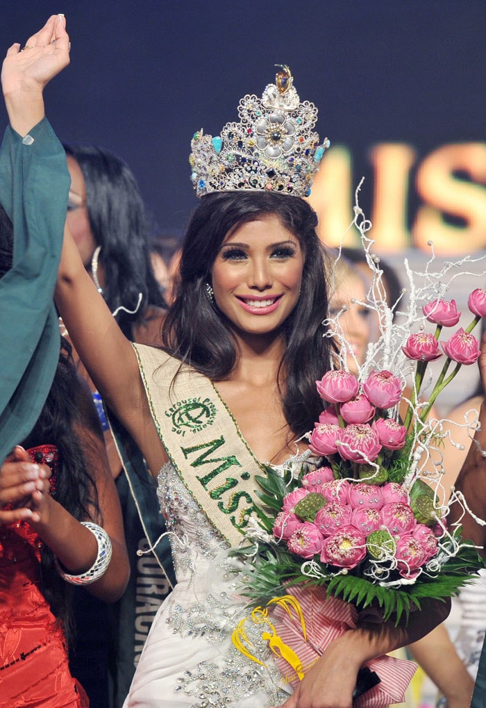 India\'s Nicole Faria crowned Miss Earth Talent 2010