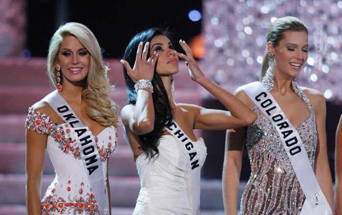 Rima with the other contestants during the pageant. (Photo: AP)