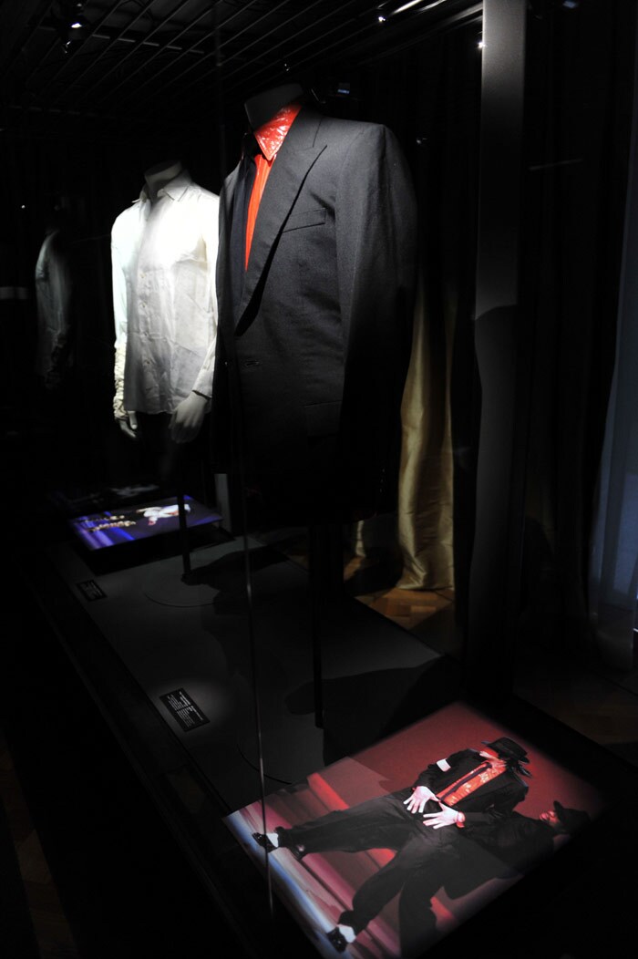 A suit worn by late pop singer Michael Jackson on display at the Fashion Museum in Santiago. (Photo: AFP)