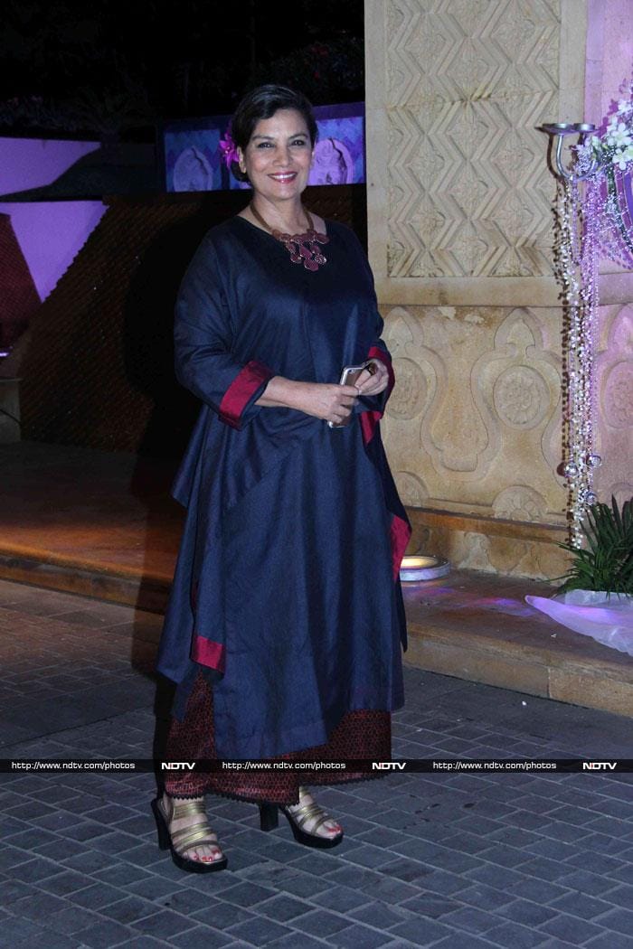 Actress Shabana Azmi was elegant in a blue ensemble.