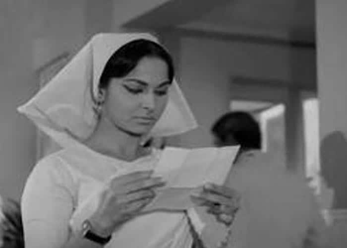 Waheeda Rehman: At 77, Guide\'s Rosie is Still the Epitome of Grace