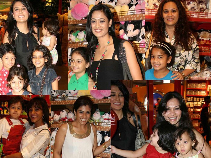 Mommies\' day out with kids!