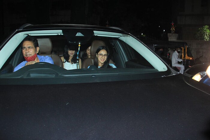 Alia Bhatt's BFF Anushka Ranjan Kapoor, along with other friends attended the screening