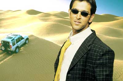 Filmmaker Onir, known for his film My Brother Nikhil starring Juhi Chawla and Sanjay Suri is ready to release his second movie Bas Ek Pal in the month of September. However, even before his second venture hits the screens, Onir has expressed his desire to work with Hrithik Roshan for his next film.
