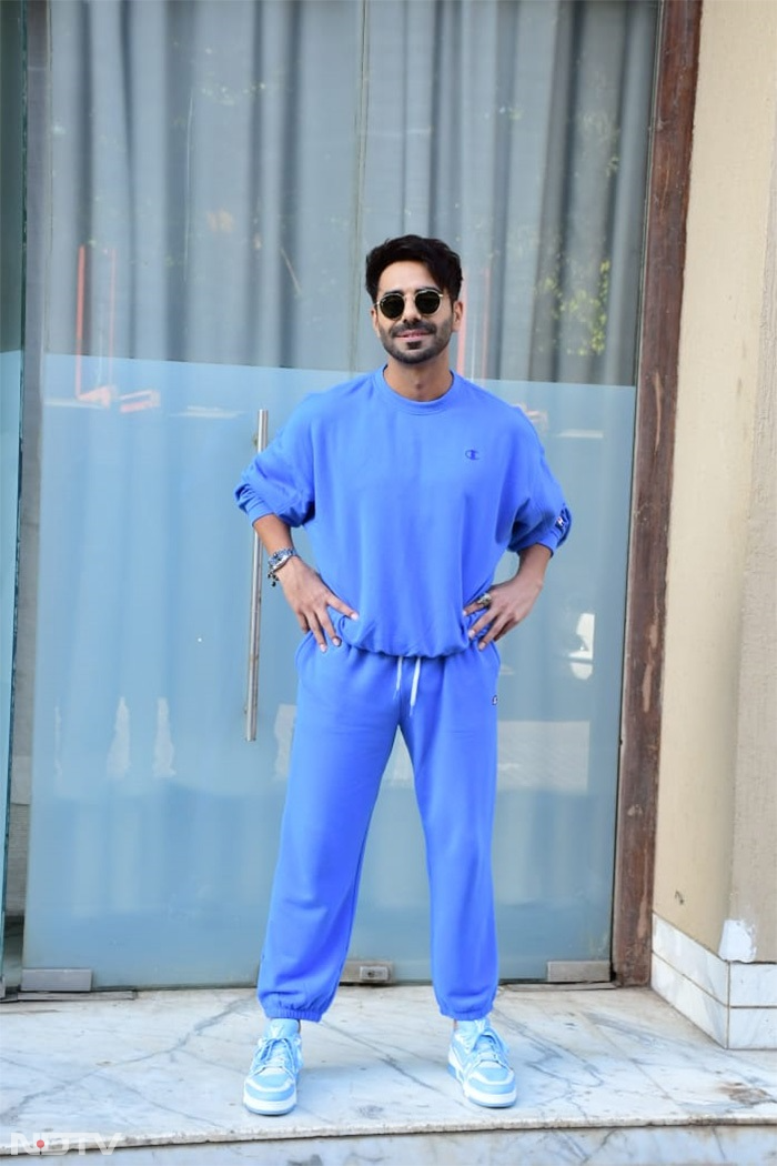 'जुबली' एक्टर अपारशक्ति खुराना को भी फिल्म के प्रमोशन के दौरान देखा गया. (फोटो: वरिंदर चावला)