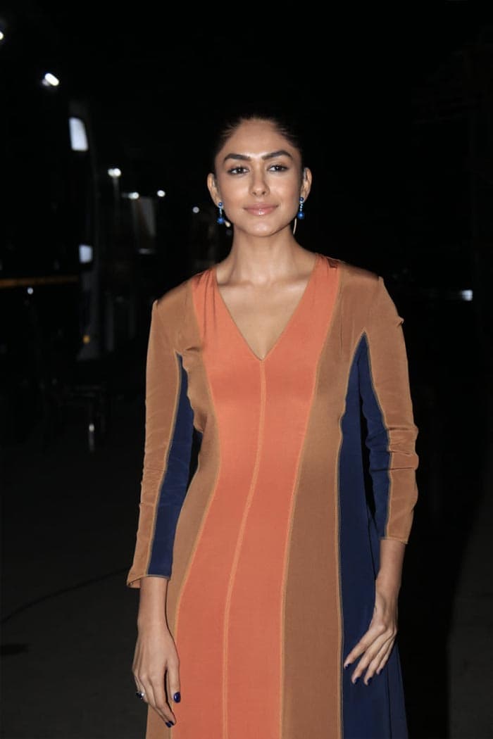 Mrunal Thakur was looking gorgeous in a multicoloured striped dress. (Pic courtesy: Varinder Chawla)