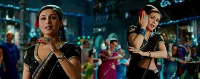 Rani Mukherjee tries her best to seduce new kid on the block Ranbir Kapoor in <i>Chabeela</i> from <i>Saawariya</i>.