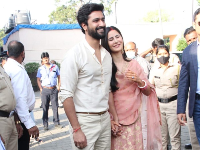 Mumbai, Please Welcome Newlyweds Katrina Kaif And Vicky Kaushal