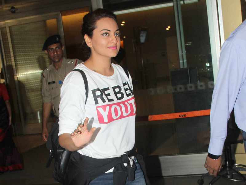 Mumbai Celebrities on Today's Rain Chaos