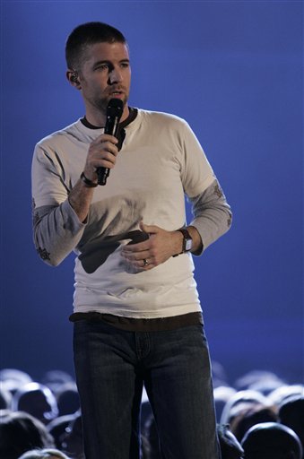 Josh Turner performs at the 40th Annual CMA Awards in Nashville.