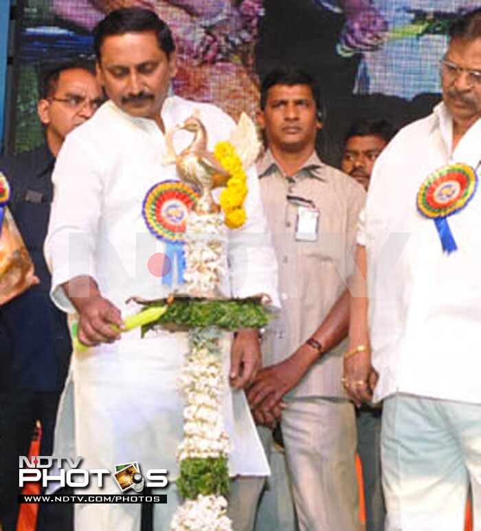 Nandamuri Balakrishna, Genelia at Nandi Awards