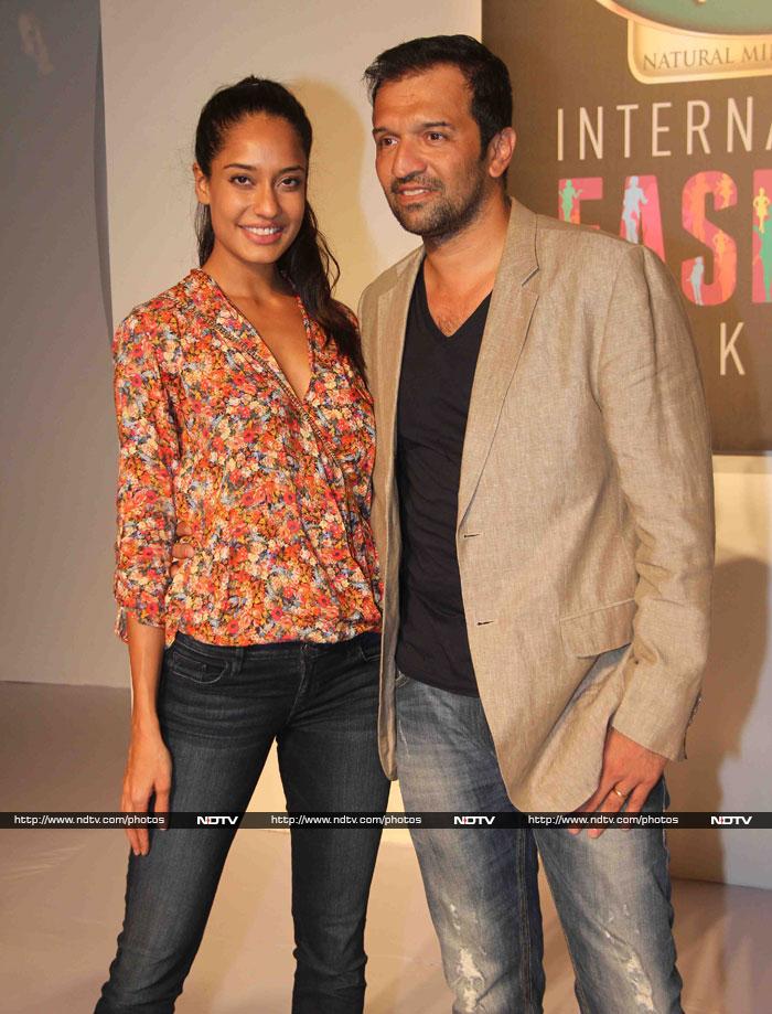 Actress Lisa Haydon, casually dressed in a floral shirt and denims, was seen with fashion photographer Atul Kasbekar.