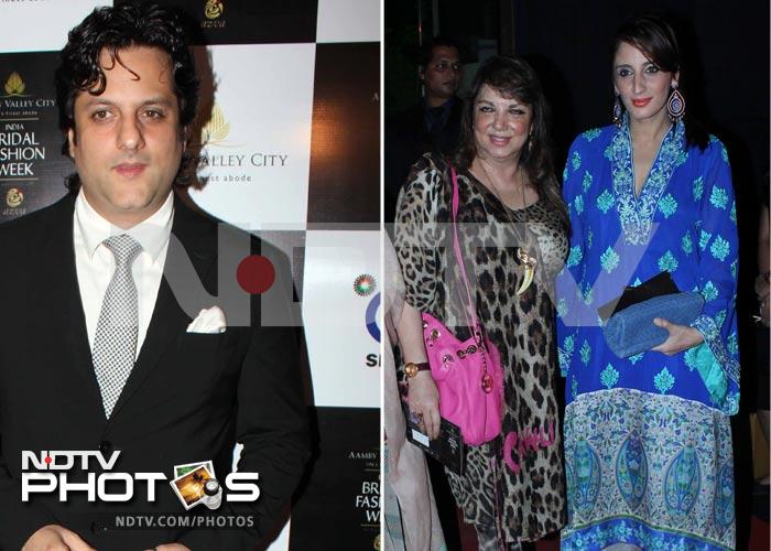 Fardeen Khan looks dapper in a formal suit. On the right is the actor's aunt Zarine Khan with daughter Farah Khan, who is DJ Aqeel's wife.