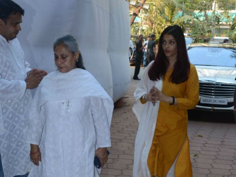 Photo : Shammi Aunty's Prayer Meet In Mumbai: Bollywood Bids Final Farewell