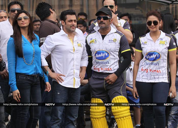 Salman\'s field day with Daisy, Honey Singh