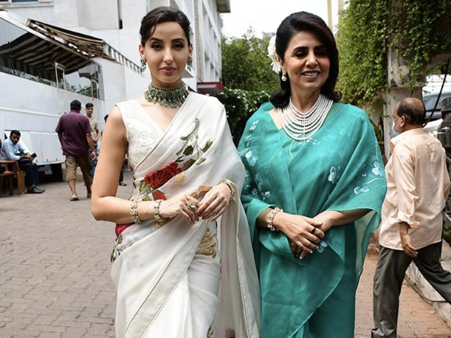 Neetu Kapoor And Nora Fatehi Are Saree, Not Sorry Neetu Kapoor And Nora Fatehi Are Saree, Not Sorry