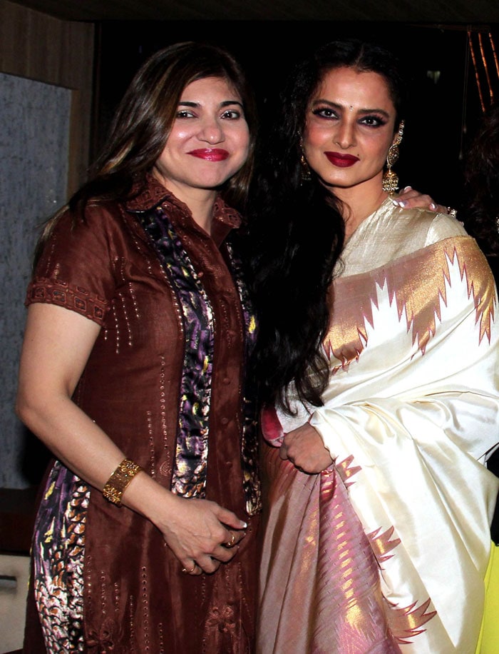 Dazzling beauty Rekha steps out