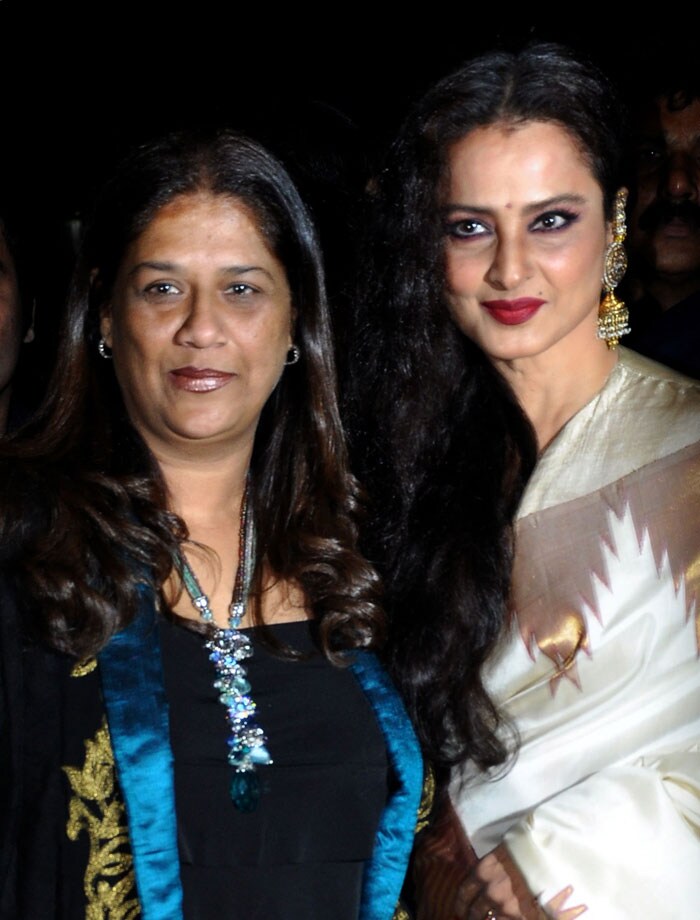 Dazzling beauty Rekha steps out