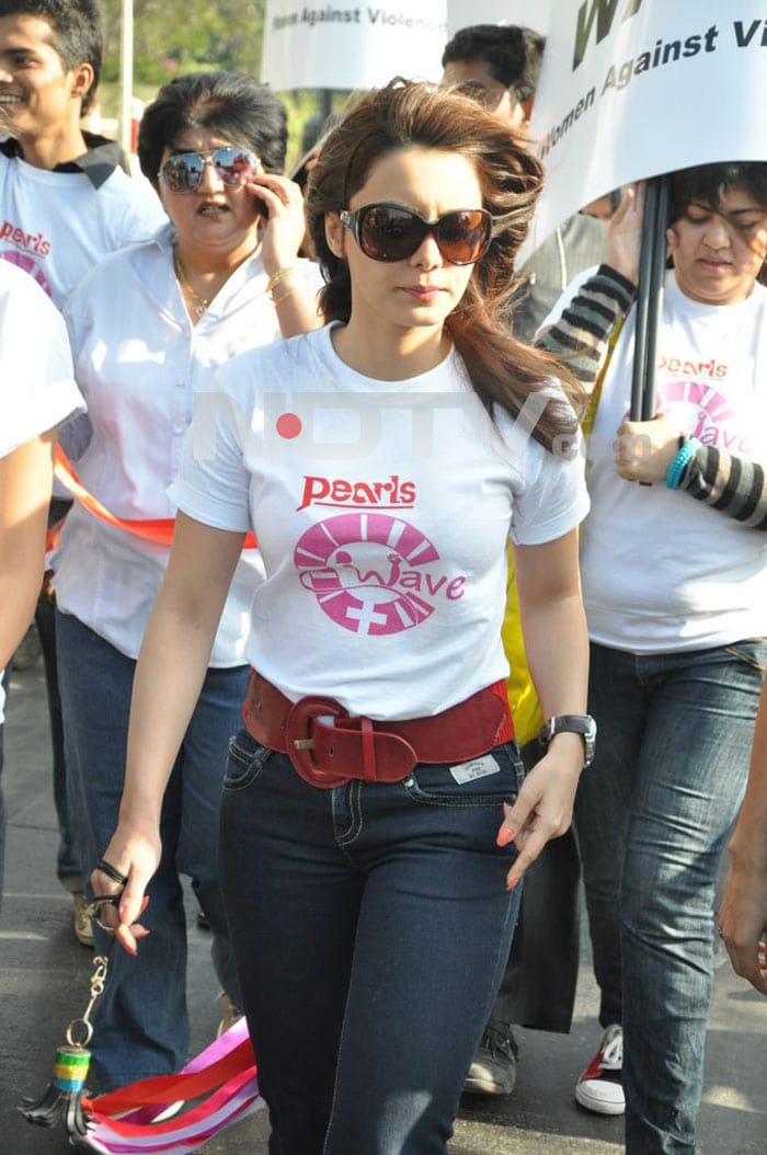 Bollywood actress Minissha Lamba protests against domestic violence on women.