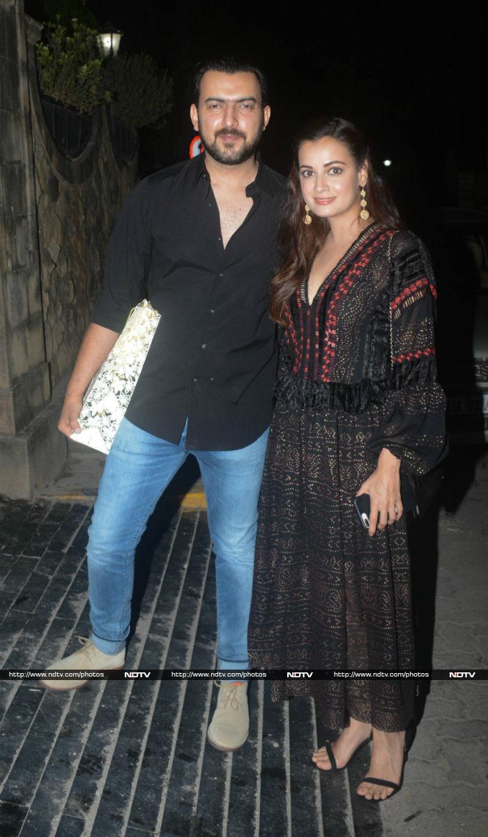 At Neha and Angad\'s Party, Soha-Kunal, Dia-Sahil Arrive In Twos