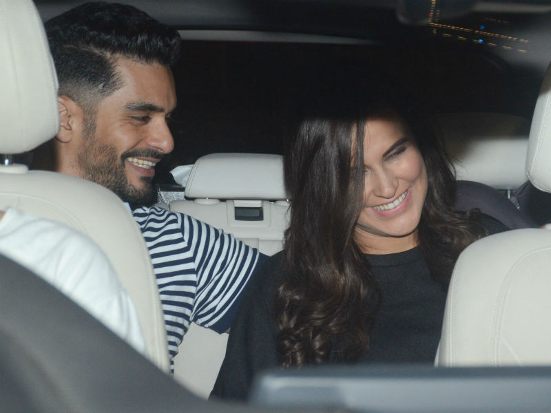 Mom-To-Be Neha Dhupia Celebrates Birthday With Angad, KJo And Shweta