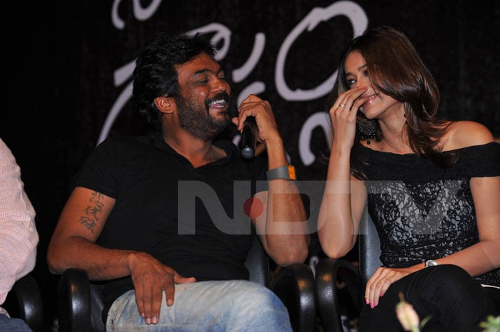 Jagannadh and Ileana have a private conversation.