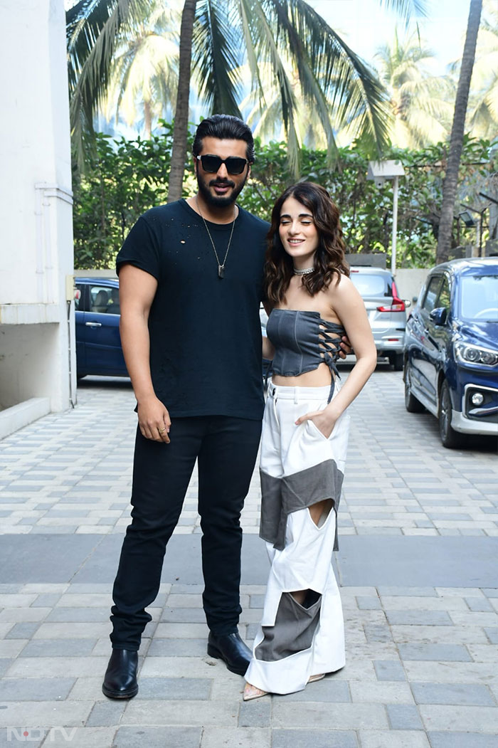 New Day, New Pics From Kuttey Promotions, Featuring Arjun Kapoor And Radhika Madan