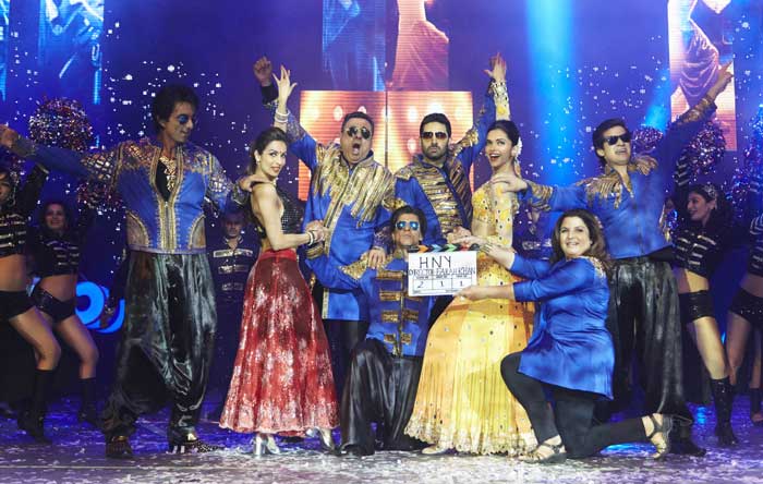 Happy New Year London: Madhuri Joins SRK, Deepika