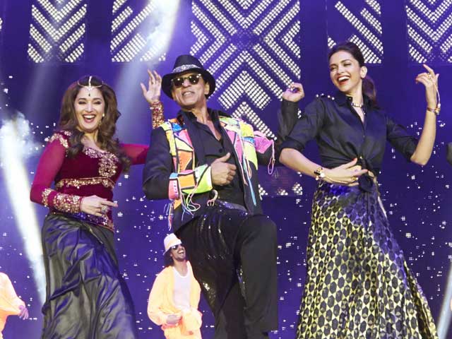 <i>Happy New Year</i> London: Madhuri Joins SRK, Deepika
