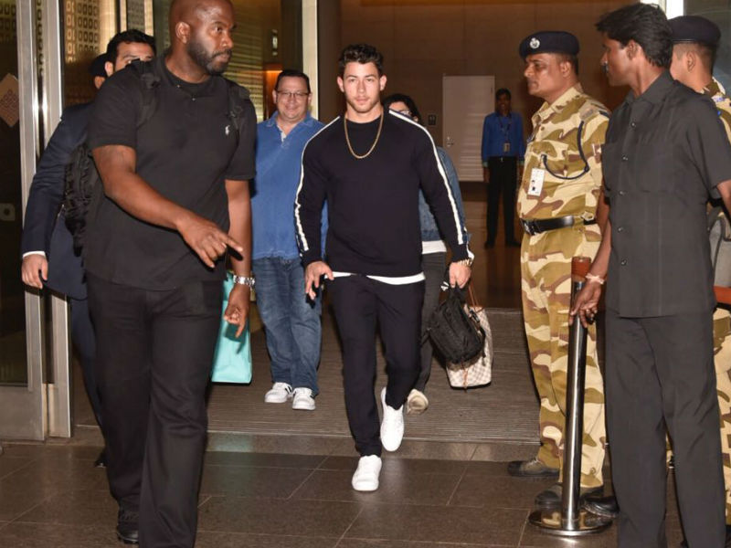 Nick Jonas Is In India, Peeps