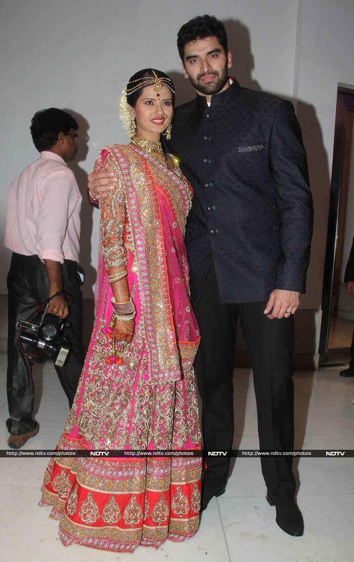 Star Studded Wedding Reception of Nikitin Dheer and Kratika Sengar