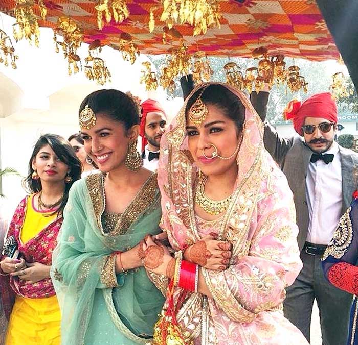 Airlifting Moments From Nimrat Kaur\'s Sister\'s Wedding